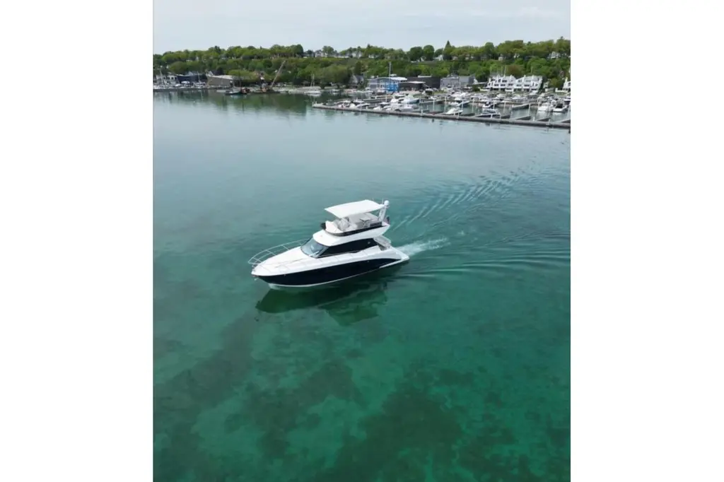 2023 Regal 42 Fly Yacht For Sale in Chicago IL 2023 Regal 42 Fly Yacht For Sale in Chicago IL