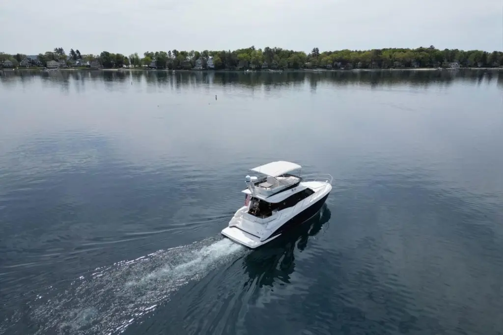 2023 Regal 42 Fly Yacht For Sale in Chicago IL 2023 Regal 42 Fly Yacht For Sale in Chicago IL