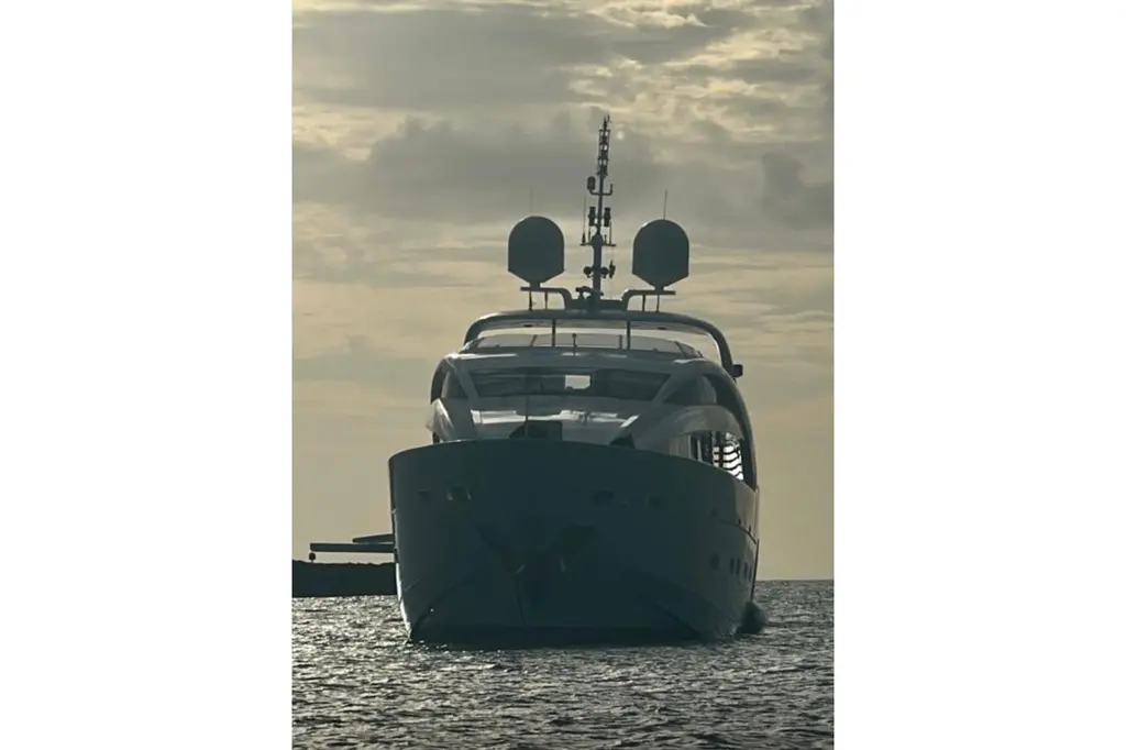 2005 ISA 235 gt Yacht For Sale in La Romana 2005 ISA 235 gt Yacht For Sale in La Romana