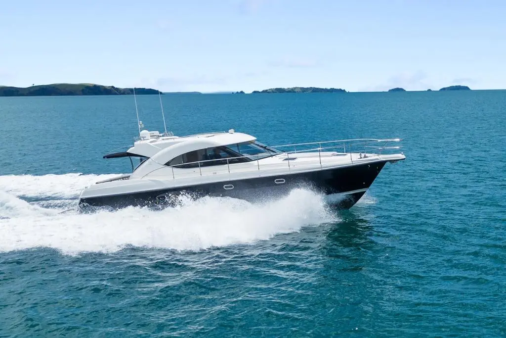 2007 Riviera 4700 Sport Yacht Yacht For Sale in Auckland 2007 Riviera 4700 Sport Yacht Yacht For Sale in Auckland