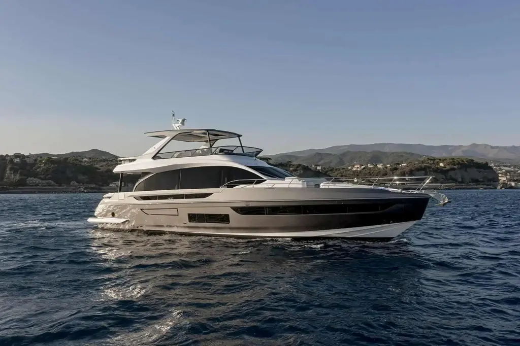 2025 azimut fly 72 menton for sale