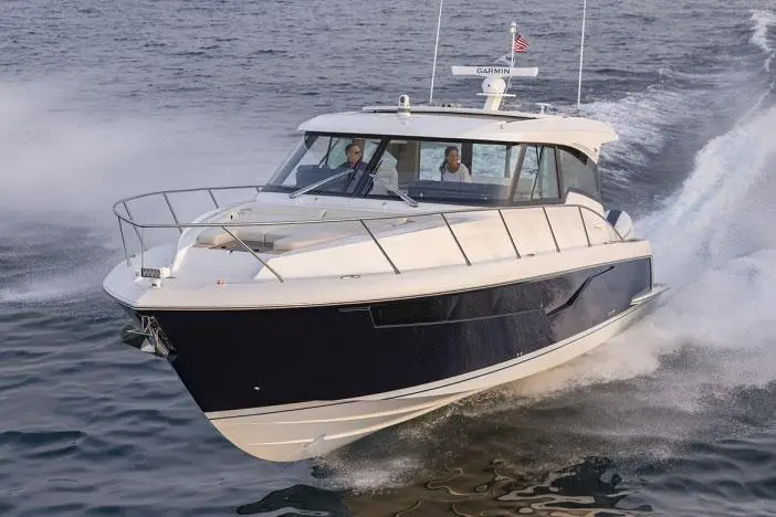 2025 Tiara Yachts 48 LE Yacht For Sale in Jupiter FL 2025 Tiara Yachts 48 LE Yacht For Sale in Jupiter FL