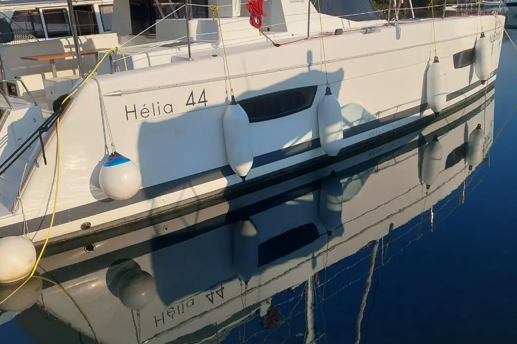 No Shoes 2019 Fountaine Pajot Helia 44 Evolution Yacht For Sale in Tivat No Shoes 2019 Fountaine Pajot Helia 44 Evolution Yacht For Sale in Tivat