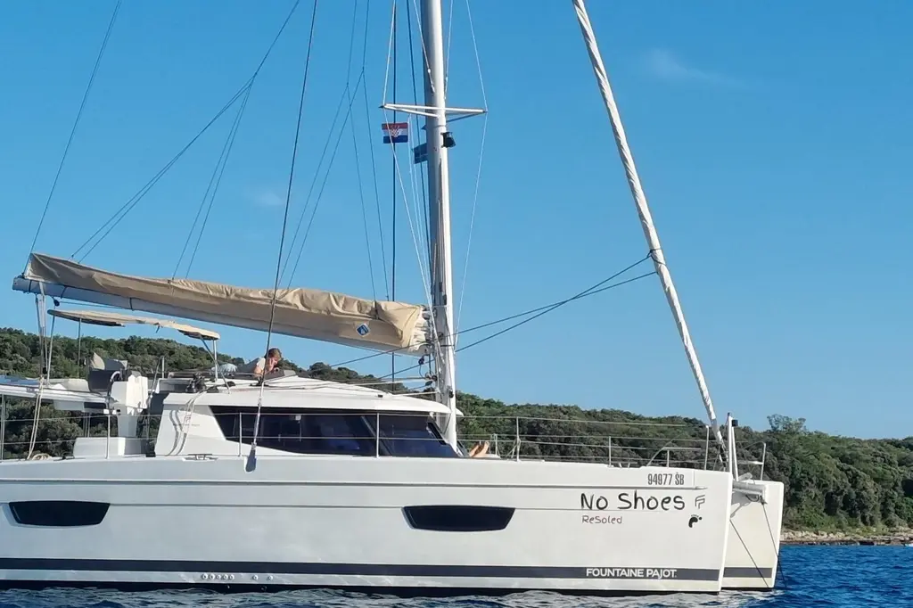 No Shoes 2019 Fountaine Pajot Helia 44 Evolution Yacht For Sale in Tivat No Shoes 2019 Fountaine Pajot Helia 44 Evolution Yacht For Sale in Tivat