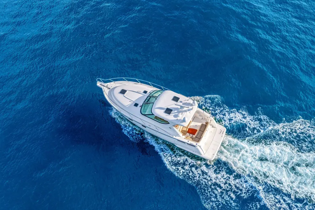 2008 Tiara Yachts 4300 Sovran Yacht For Sale in Fort Lauderdale FL 2008 Tiara Yachts 4300 Sovran Yacht For Sale in Fort Lauderdale FL