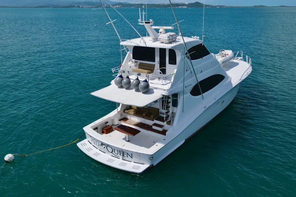 RED QUEEN 2008 Hatteras 64 Convertible Yacht For Sale in Fajardo RED QUEEN 2008 Hatteras 64 Convertible Yacht For Sale in Fajardo