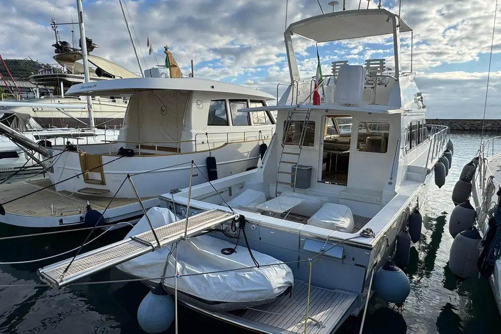 Maèn 1991 Hi-Star 52 fly Yacht For Sale in San Lorenzo al Mare IT-IM Maèn 1991 Hi-Star 52 fly Yacht For Sale in San Lorenzo al Mare IT-IM