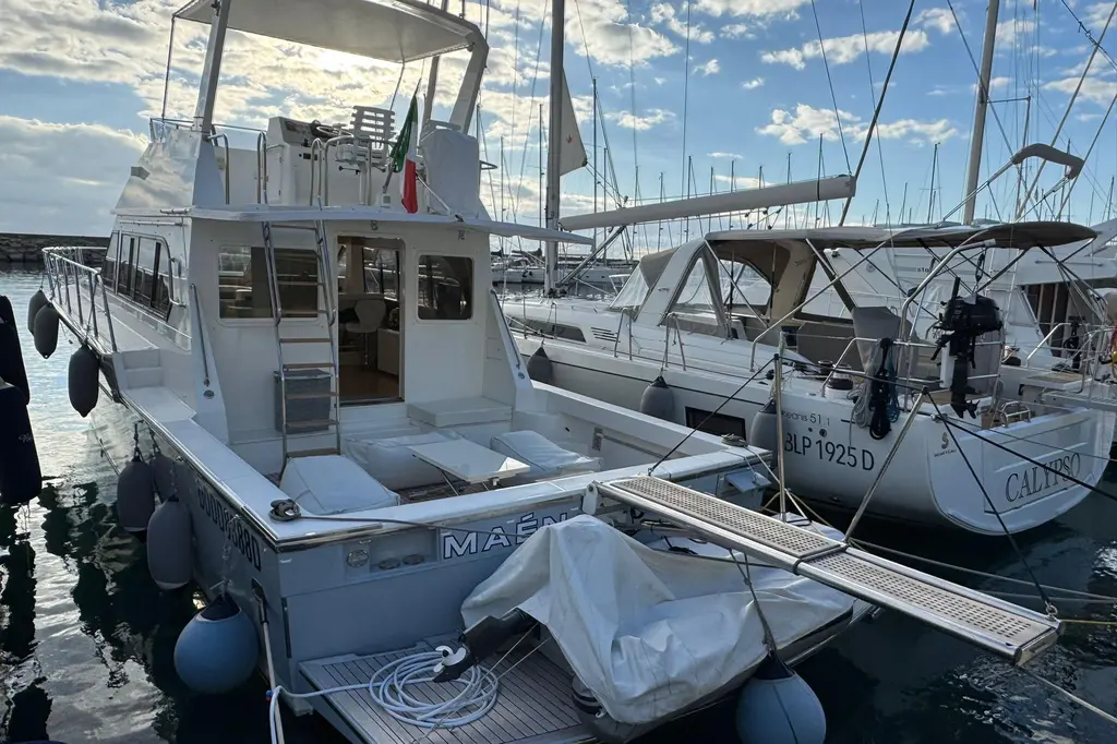 Maèn 1991 Hi-Star 52 fly Yacht For Sale in San Lorenzo al Mare IT-IM Maèn 1991 Hi-Star 52 fly Yacht For Sale in San Lorenzo al Mare IT-IM