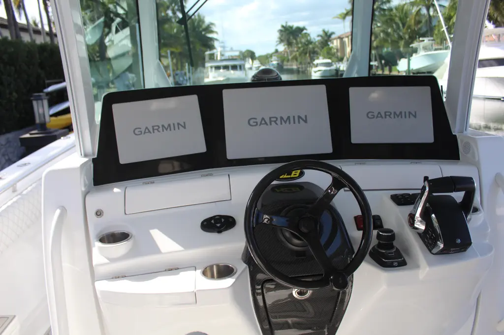 2023 HCB 42 Lujo Yacht For Sale in Lighthouse Point FL 2023 HCB 42 Lujo Yacht For Sale in Lighthouse Point FL