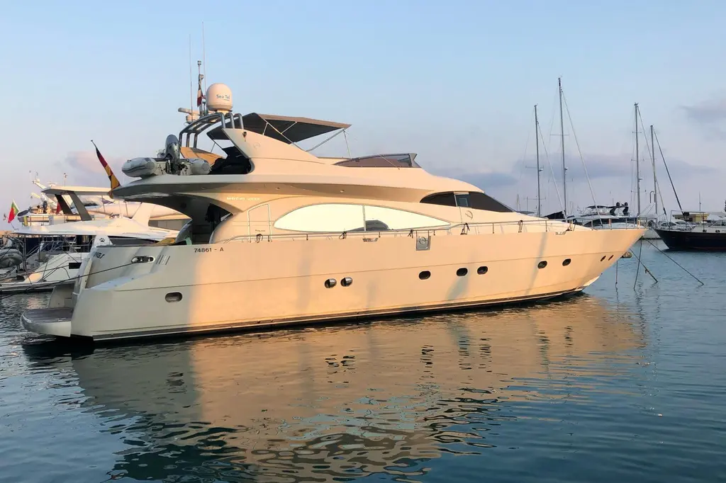 2003 Mochi Craft 2250 Yacht For Sale in Split 2003 Mochi Craft 2250 Yacht For Sale in Split
