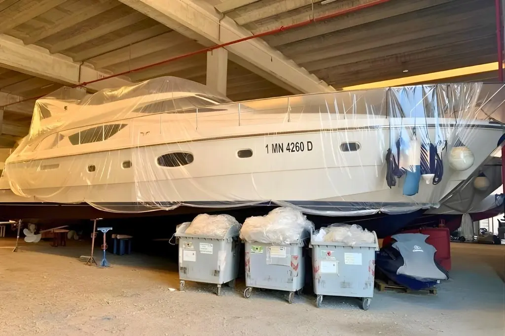 2005 Ferretti Yachts 550 Yacht For Sale in Grado IT-GO 2005 Ferretti Yachts 550 Yacht For Sale in Grado IT-GO