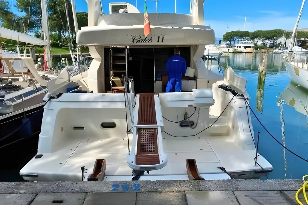 2005 Ferretti Yachts 550 Yacht For Sale in Grado IT-GO 2005 Ferretti Yachts 550 Yacht For Sale in Grado IT-GO