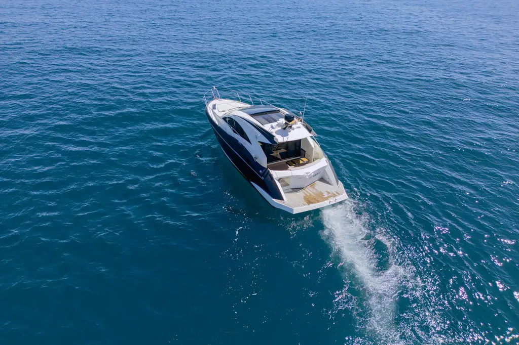 Sa Kaos II 2008 Marquis 420 Sport Coupe Yacht For Sale in El Masnou ES-B Sa Kaos II 2008 Marquis 420 Sport Coupe Yacht For Sale in El Masnou ES-B