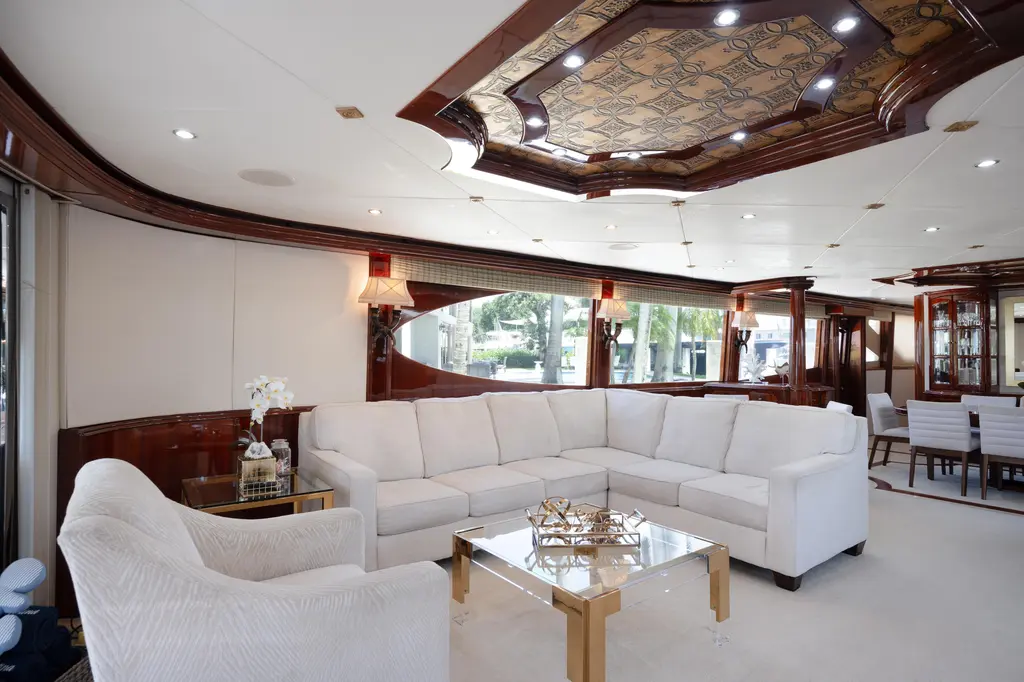 Lady Kristina 2004 Lazzara Yachts LY106 Yacht For Sale in Fort Lauderdale FL Lady Kristina 2004 Lazzara Yachts LY106 Yacht For Sale in Fort Lauderdale FL
