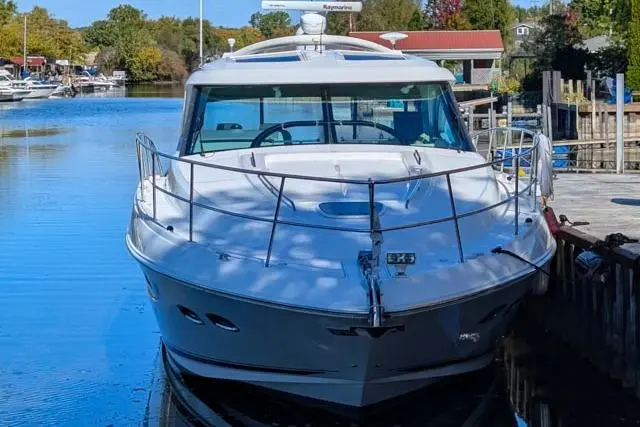 Nautalia 2013 Sea Ray 470 Sundancer Yacht For Sale in Turkey Point ON Nautalia 2013 Sea Ray 470 Sundancer Yacht For Sale in Turkey Point ON