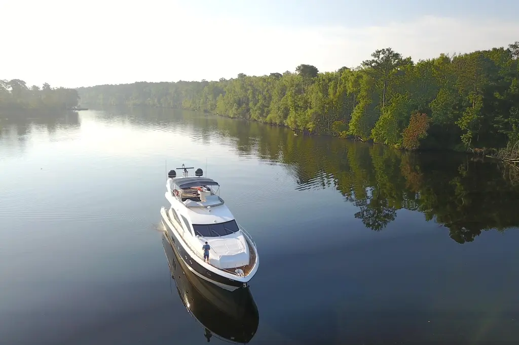 2005 Sunseeker 75 Yacht Yacht For Sale in Morehead City NC 2005 Sunseeker 75 Yacht Yacht For Sale in Morehead City NC