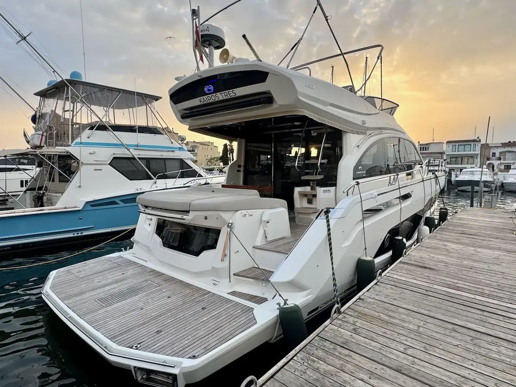2017 Cranchi E 52 Fly Yacht For Sale in Empuriabrava ES-GI 2017 Cranchi E 52 Fly Yacht For Sale in Empuriabrava ES-GI