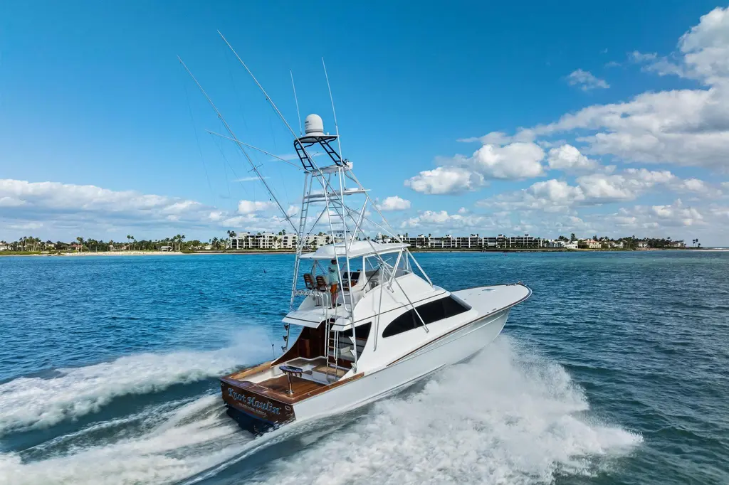 KNOT HAULIN 2017 Spencer Convertible Yacht For Sale in Stuart FL