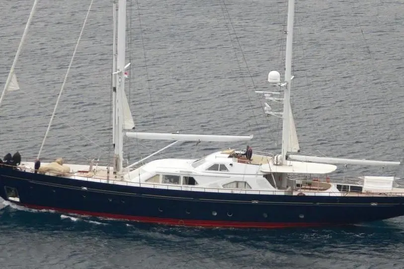 2001 Ortona Navi 115 Yacht For Sale in Piraeus 2001 Ortona Navi 115 Yacht For Sale in Piraeus