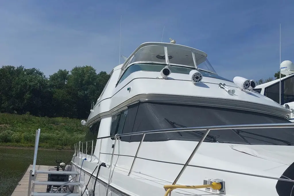 2004 Carver 570 Voyager Pilothouse Yacht For Sale in Buchanan TN 2004 Carver 570 Voyager Pilothouse Yacht For Sale in Buchanan TN