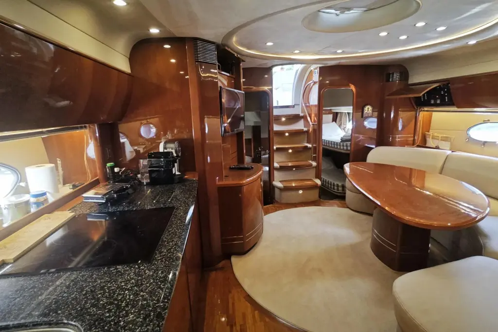 2009 Princess V58 Yacht For Sale in Alimos 2009 Princess V58 Yacht For Sale in Alimos