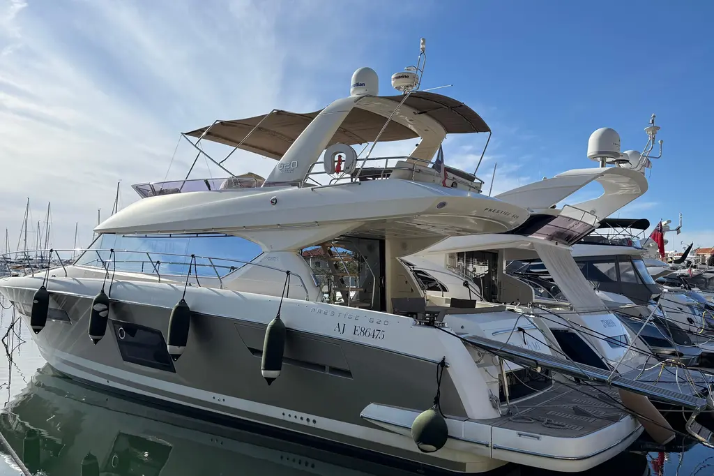2013 Prestige 620 Yacht For Sale in Monaco 2013 Prestige 620 Yacht For Sale in Monaco