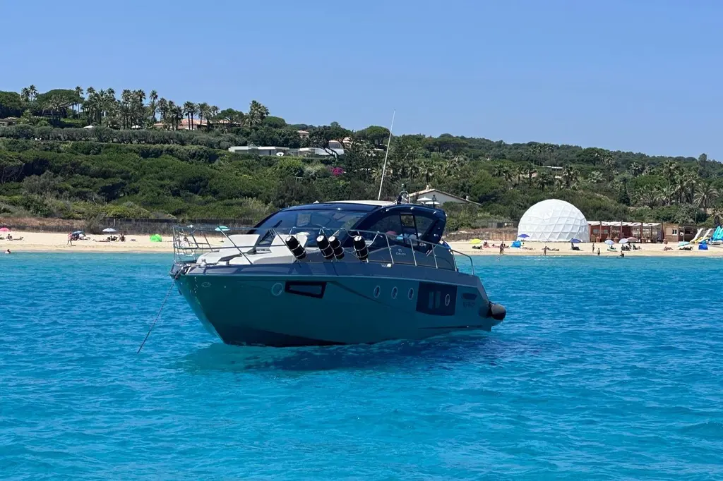2019 Cranchi M 44 HT Yacht For Sale in Monaco 2019 Cranchi M 44 HT Yacht For Sale in Monaco