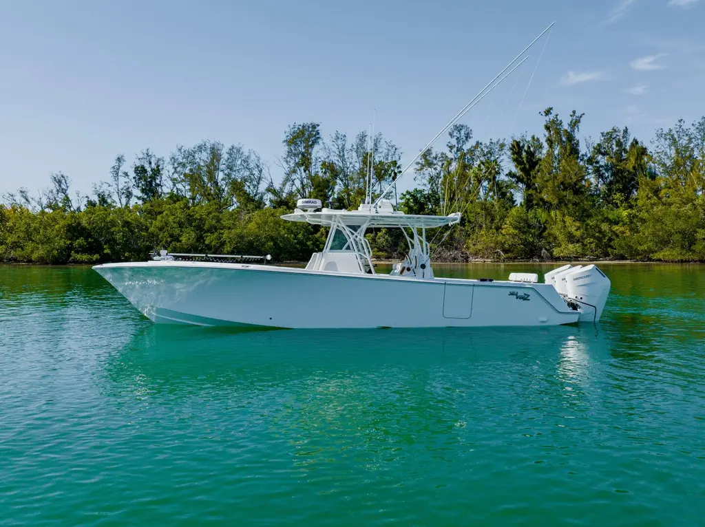 2025 SeaVee 370z Yacht For Sale in Sarasota FL 2025 SeaVee 370z Yacht For Sale in Sarasota FL