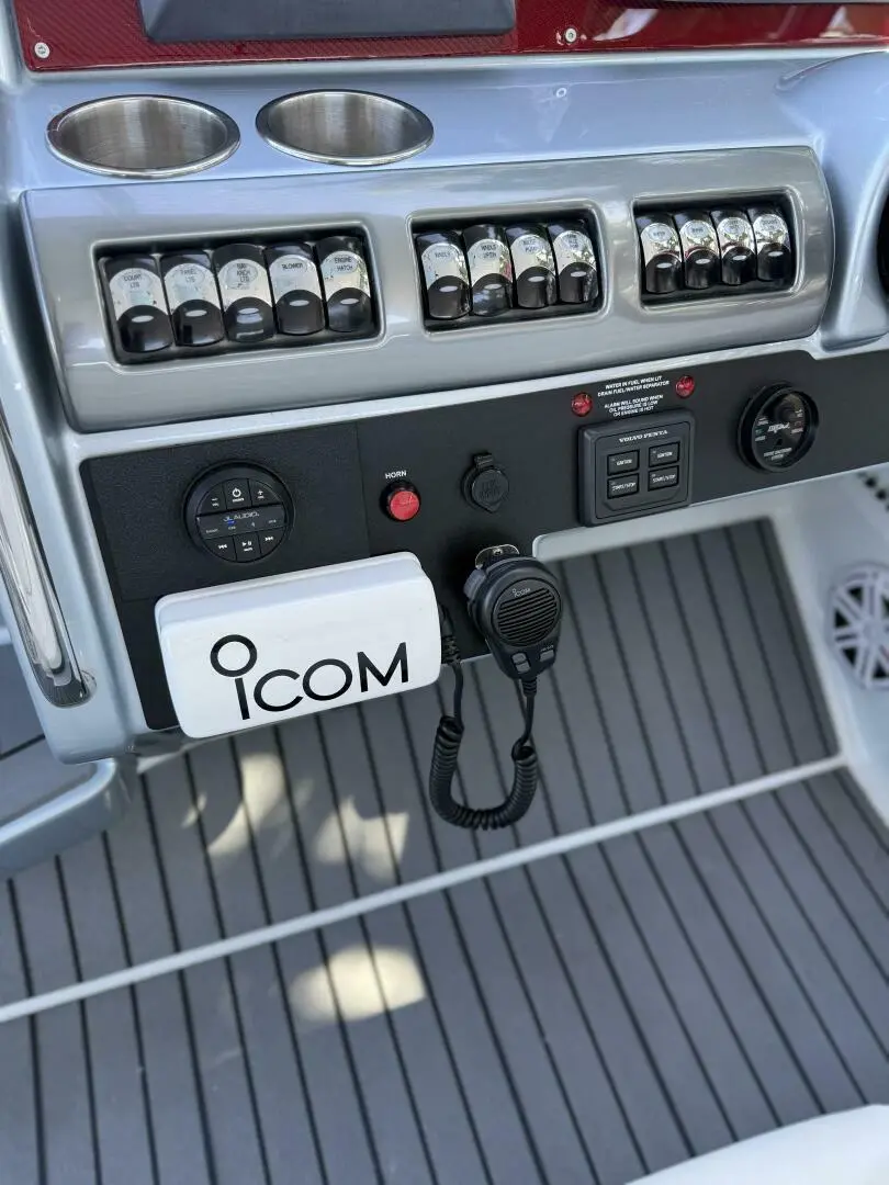 2015 Formula 400 Super Sport FX8 Yacht For Sale in Cape Coral FL 2015 Formula 400 Super Sport FX8 Yacht For Sale in Cape Coral FL