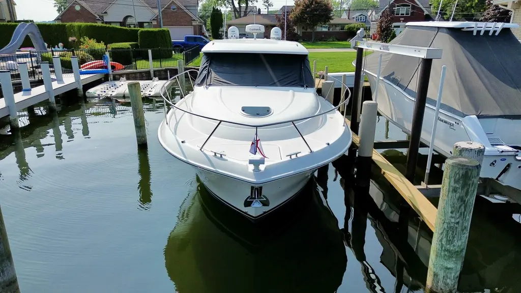 2016 Tiara Yachts 39 Coupe Yacht For Sale in Port Huron MI 2016 Tiara Yachts 39 Coupe Yacht For Sale in Port Huron MI