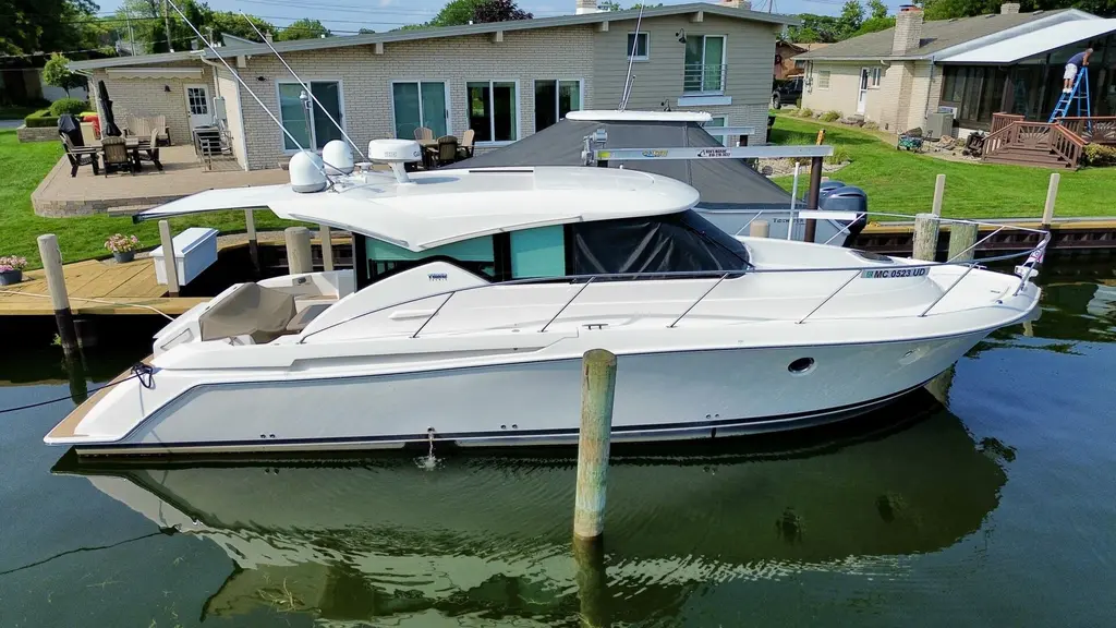 2016 Tiara Yachts 39 Coupe Yacht For Sale in Port Huron MI 2016 Tiara Yachts 39 Coupe Yacht For Sale in Port Huron MI