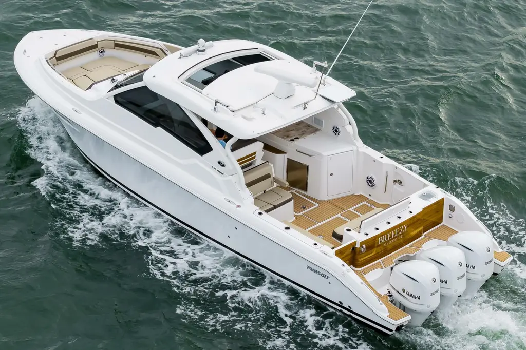 Breeezy 2020 Pursuit DC 365 Dual Console Yacht For Sale in New Smyrna Beach FL Breeezy 2020 Pursuit DC 365 Dual Console Yacht For Sale in New Smyrna Beach FL