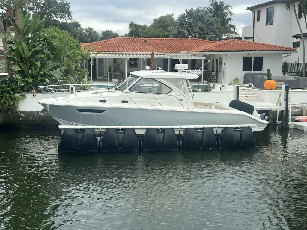 AUDACIOUS 2020 Pursuit 325 OS Yacht For Sale in Fort Lauderdale FL AUDACIOUS 2020 Pursuit 325 OS Yacht For Sale in Fort Lauderdale FL