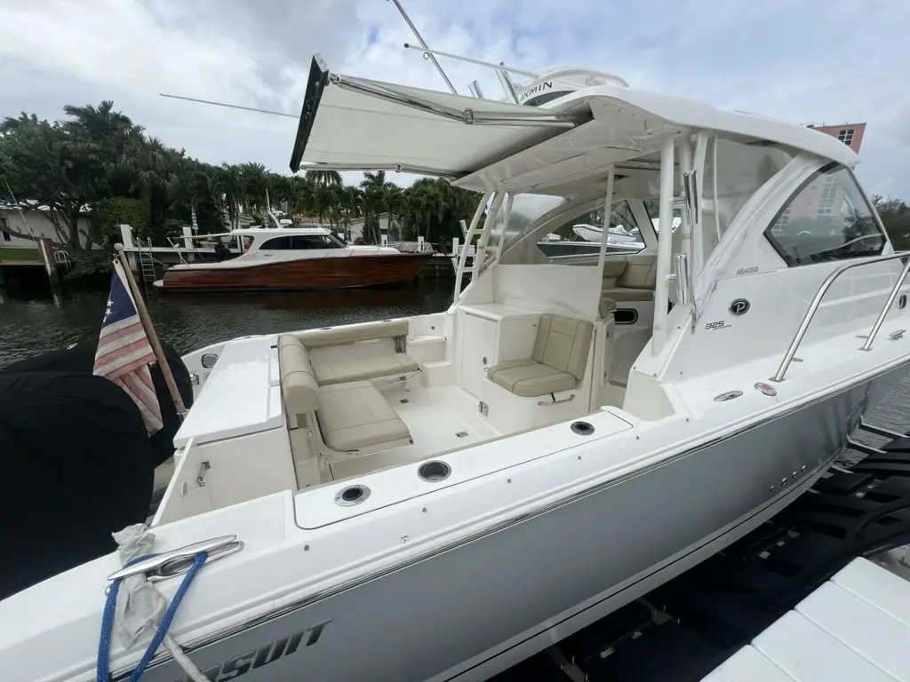 AUDACIOUS 2020 Pursuit 325 OS Yacht For Sale in Fort Lauderdale FL AUDACIOUS 2020 Pursuit 325 OS Yacht For Sale in Fort Lauderdale FL