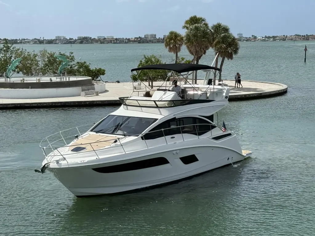 2018 Sea Ray FLY 400 Yacht For Sale in SARASOTA FL 2018 Sea Ray FLY 400 Yacht For Sale in SARASOTA FL