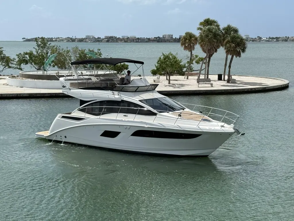 2018 Sea Ray FLY 400 Yacht For Sale in SARASOTA FL 2018 Sea Ray FLY 400 Yacht For Sale in SARASOTA FL