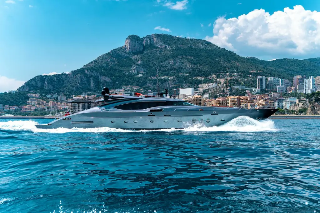 KJOS 2009 Palmer Johnson Palmer Johnson 120 Yacht For Sale in Antibes KJOS 2009 Palmer Johnson Palmer Johnson 120 Yacht For Sale in Antibes