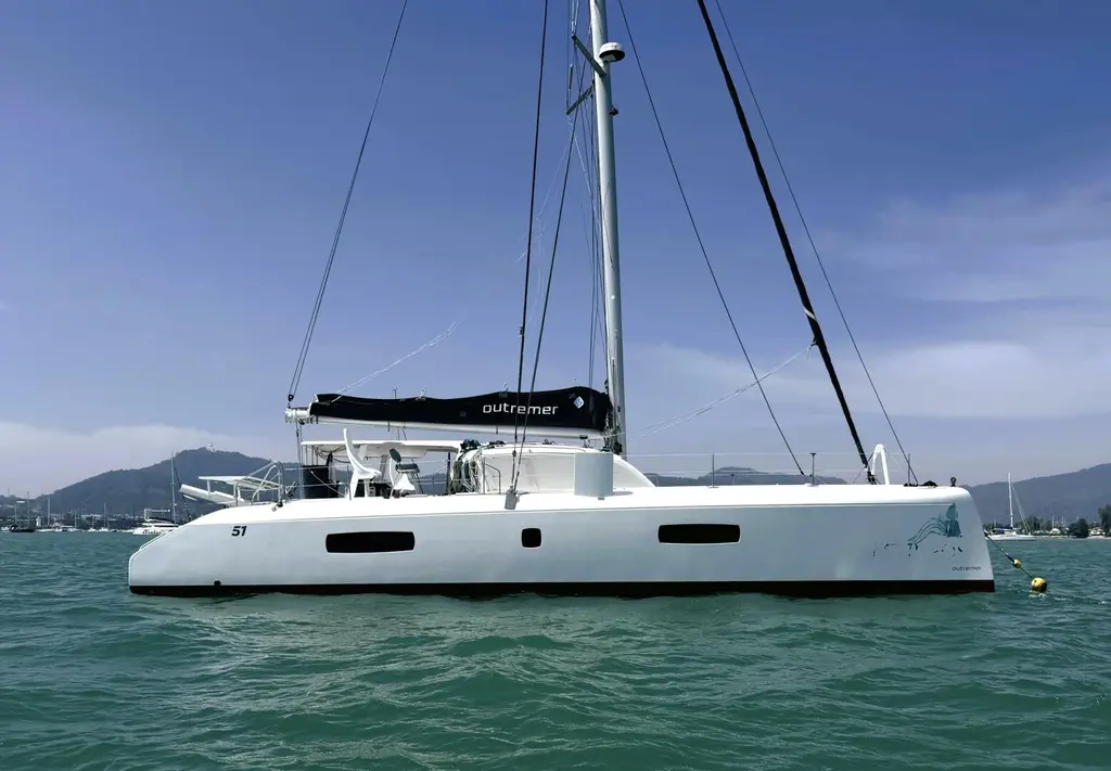 Mariposa 2017 Sailboat 51 Inverted Bow Yacht For Sale in Phuket Mariposa 2017 Sailboat 51 Inverted Bow Yacht For Sale in Phuket