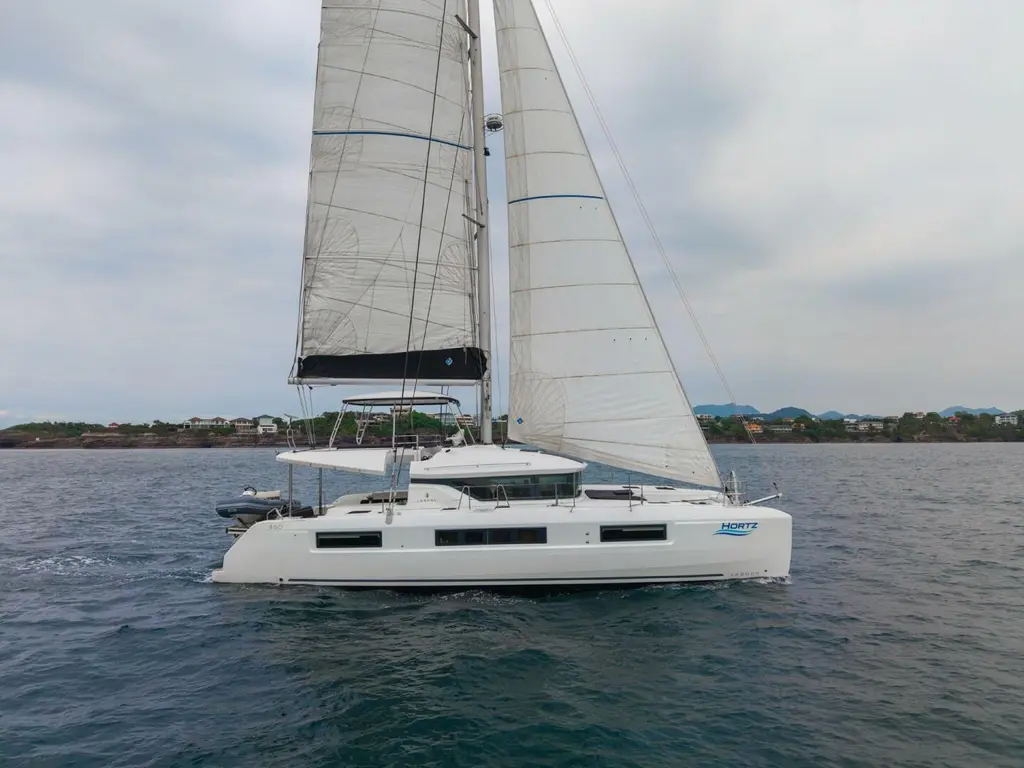 Hortz 2020 Lagoon 50 Yacht For Sale in Hortz 2020 Lagoon 50 Yacht For Sale in