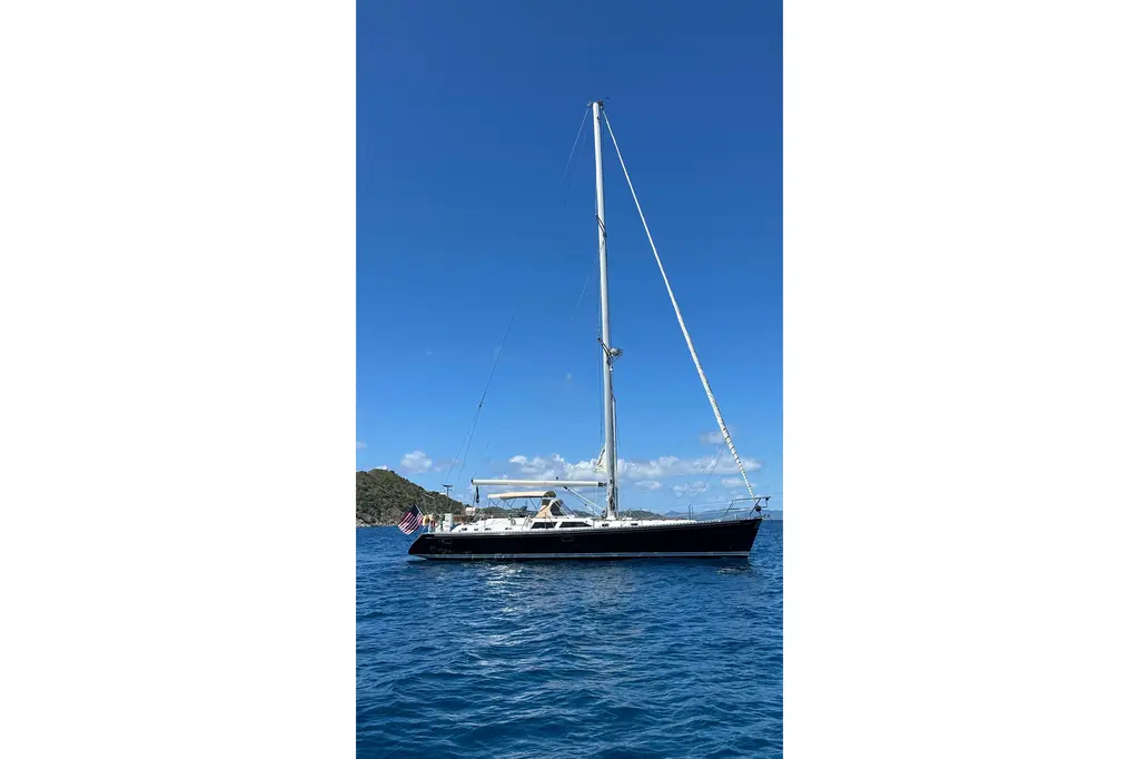 Sea Pearl 1998 Hylas 54' Yacht For Sale in Newport RI Sea Pearl 1998 Hylas 54' Yacht For Sale in Newport RI