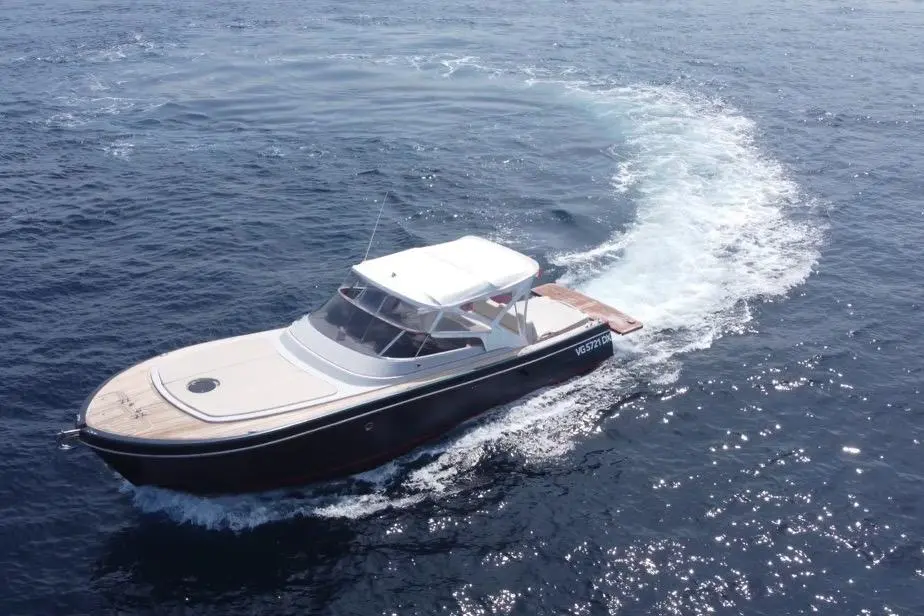 2008 Custom Teorema 42 ROSSOCORSA Yacht For Sale in Genoa IT-GE 2008 Custom Teorema 42 ROSSOCORSA Yacht For Sale in Genoa IT-GE