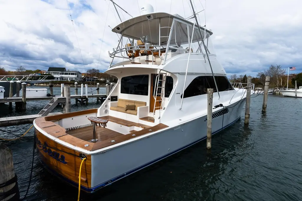 FIVE SEAS 2007 Viking 64 Convertible Yacht For Sale in New Rochelle NY FIVE SEAS 2007 Viking 64 Convertible Yacht For Sale in New Rochelle NY