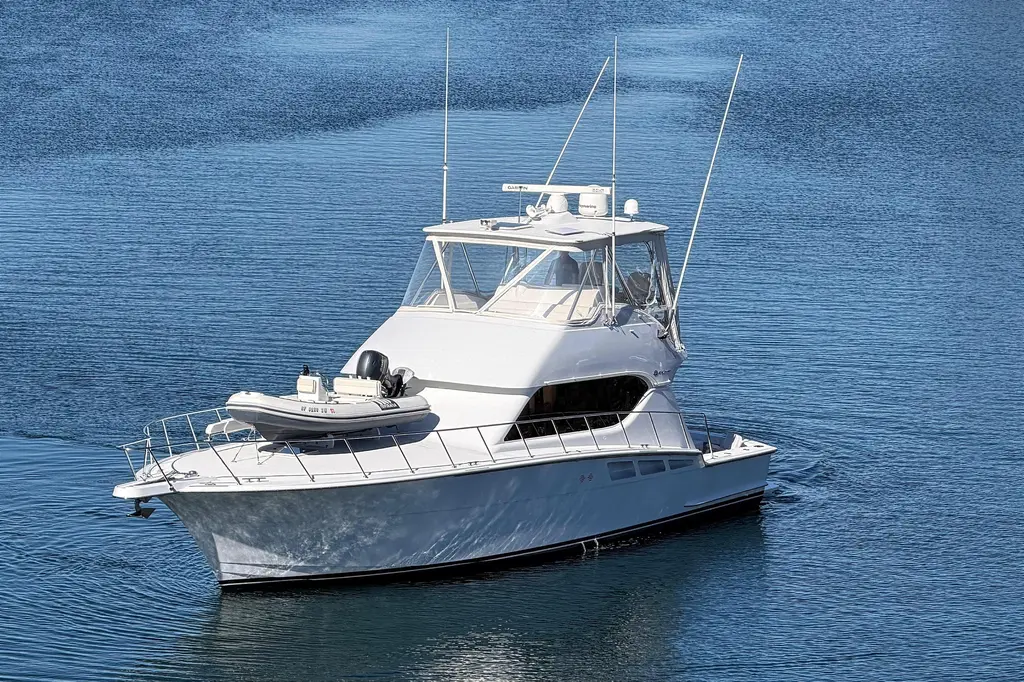 2006 Hatteras 50 Convertible Yacht For Sale in Huntington Beach CA 2006 Hatteras 50 Convertible Yacht For Sale in Huntington Beach CA