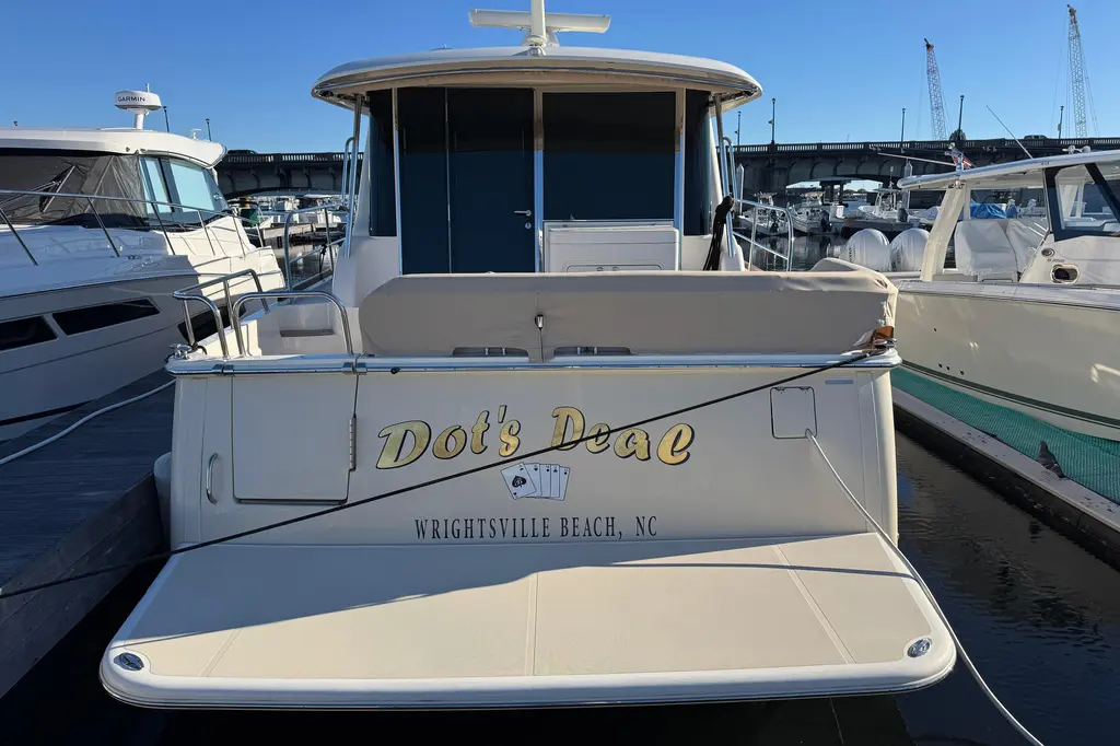 Dot's Deal 2023 Sabre 48 Salon Express Yacht For Sale in Charleston SC Dot's Deal 2023 Sabre 48 Salon Express Yacht For Sale in Charleston SC
