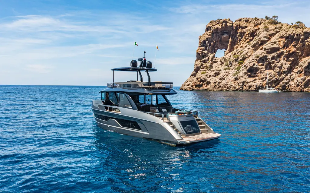 2022 Explorer 62 Yacht For Sale in Nice 2022 Explorer 62 Yacht For Sale in Nice