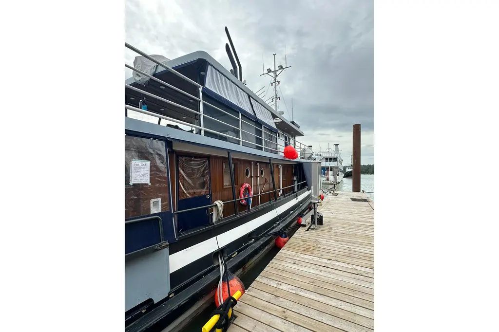 Union Jack 1941 Custom Tug Yacht For Sale in Richmond BC Union Jack 1941 Custom Tug Yacht For Sale in Richmond BC
