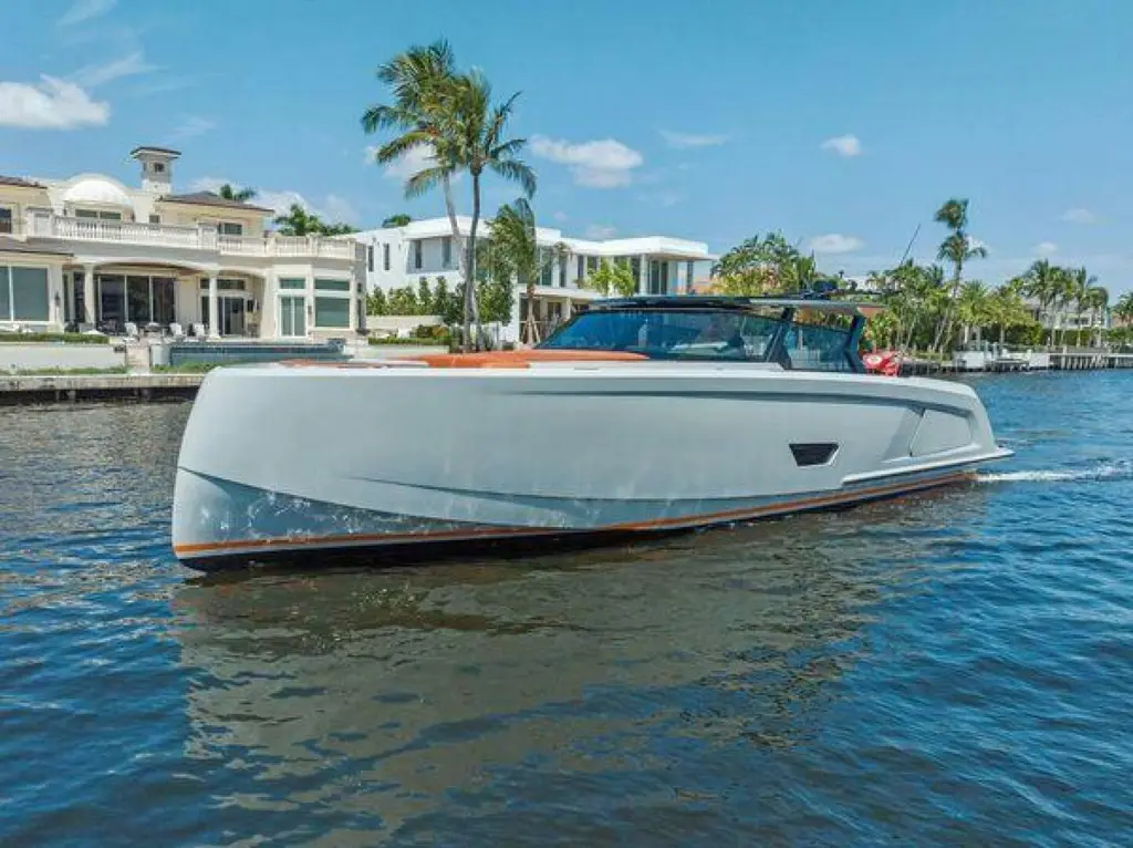 Incentivized 2022 Vanquish VQ58 Yacht For Sale in Boca Raton FL Incentivized 2022 Vanquish VQ58 Yacht For Sale in Boca Raton FL