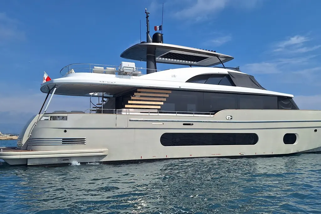 Chelina 2022 Azimut Magellano 25M Yacht For Sale in Antibes Chelina 2022 Azimut Magellano 25M Yacht For Sale in Antibes