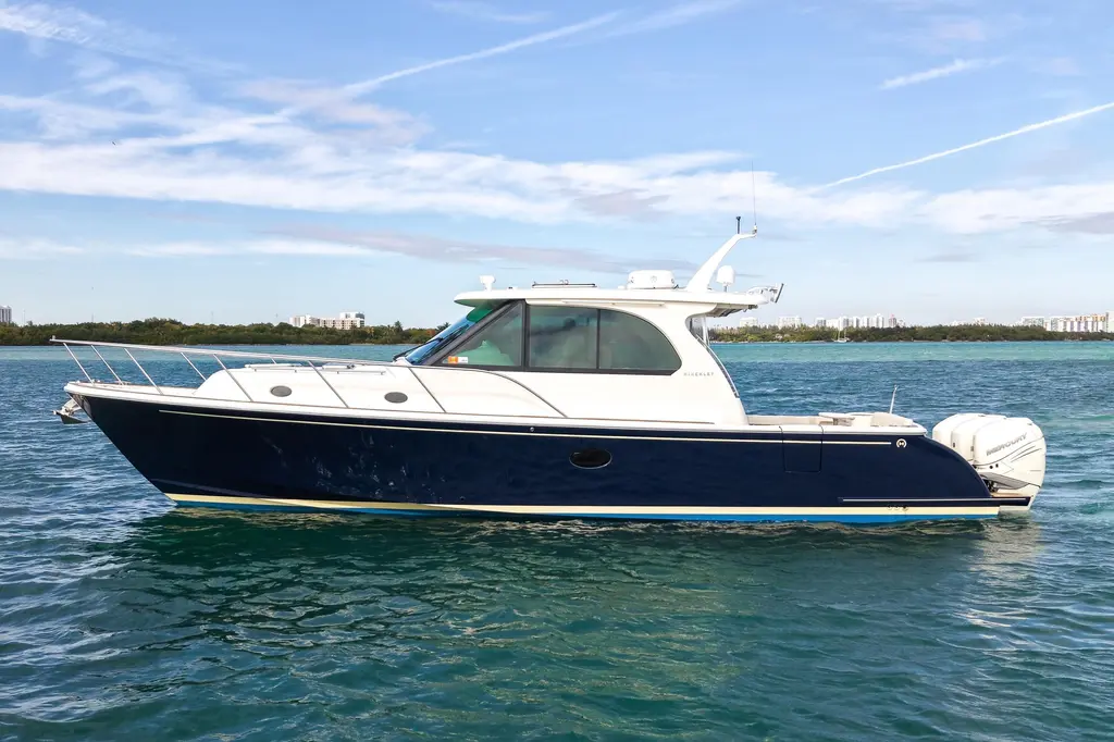 2021 40x Yacht For Sale in Miami FL 2021 40x Yacht For Sale in Miami FL