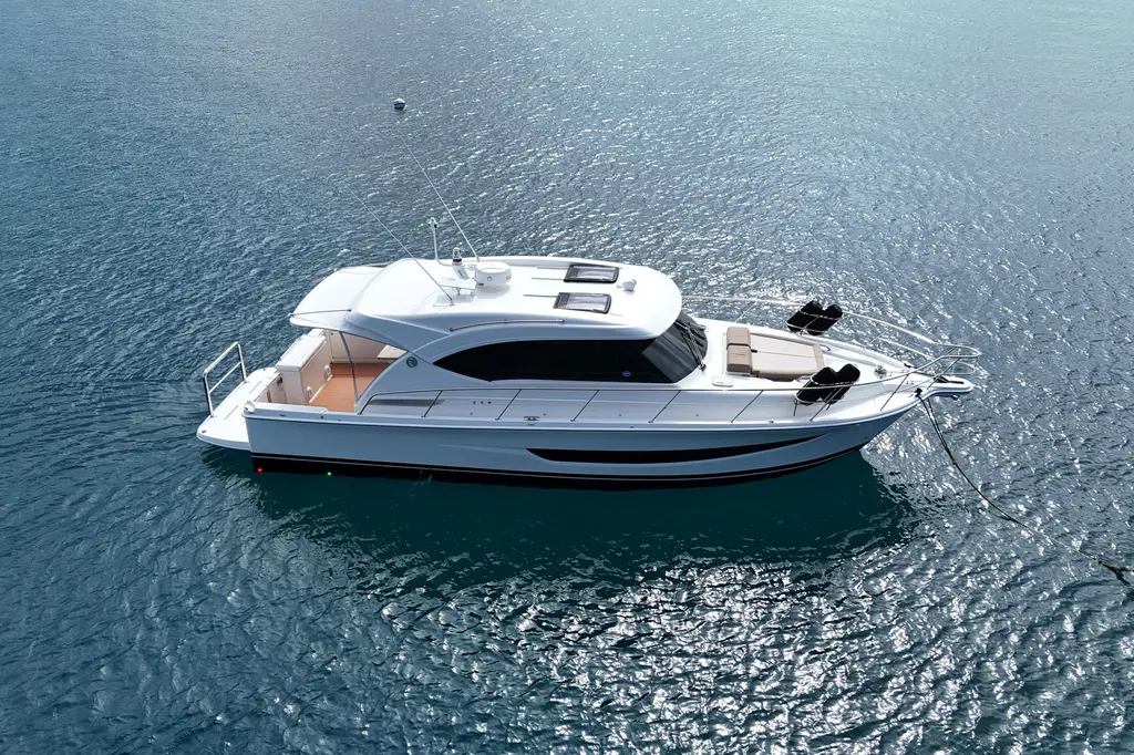  2020 Riviera 395 SUV Yacht For Sale in Fajardo 